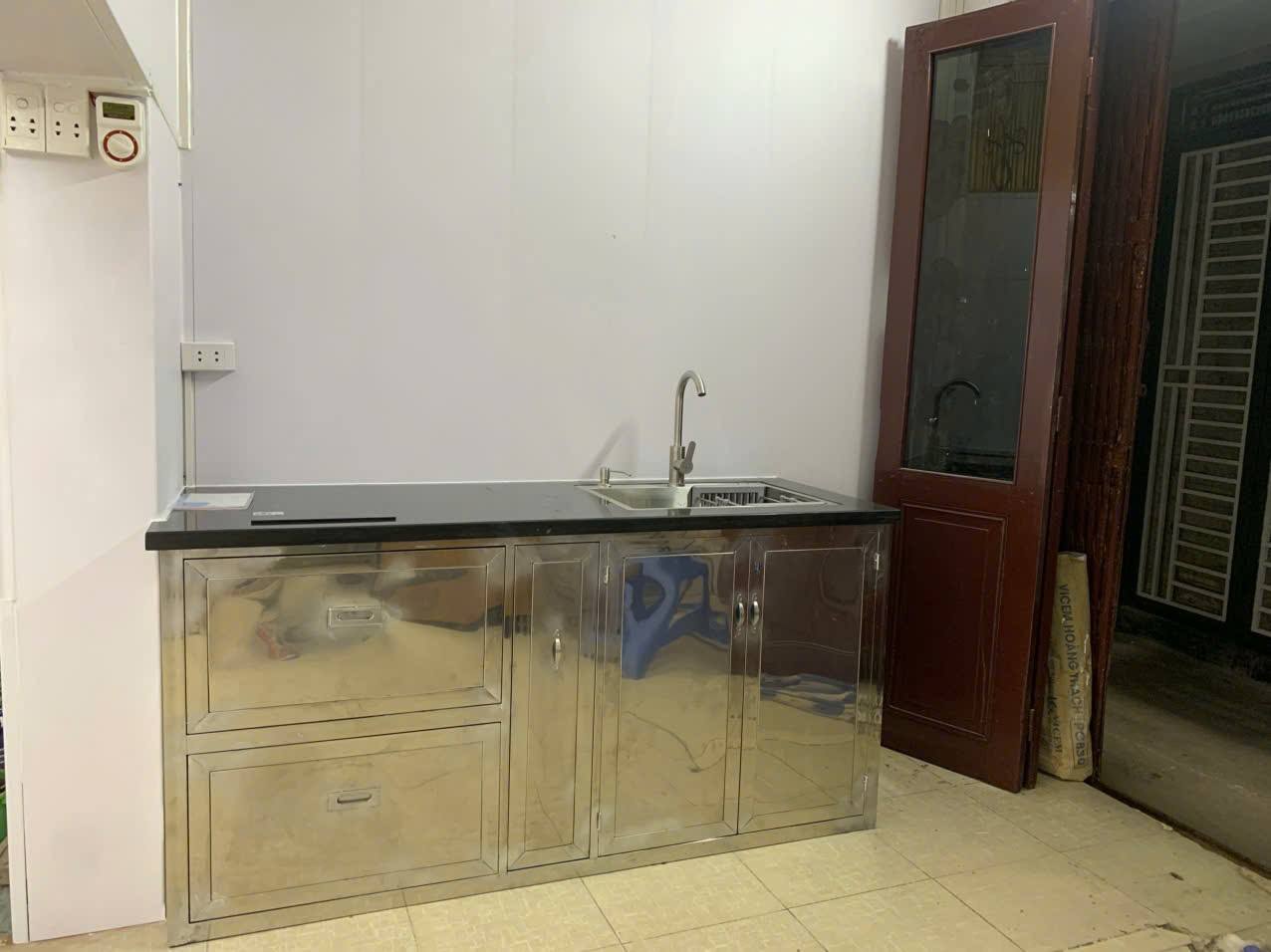 Cho thuê nhà ngõ 184 Trần Khát Chân, 3 tầng x 30m2, 2 ngủ, 7 Triệu ở gia đình, nhóm - Ảnh 1